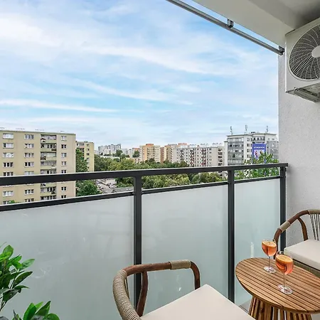 Lumina I Premium 3br With Balcony I Ac *