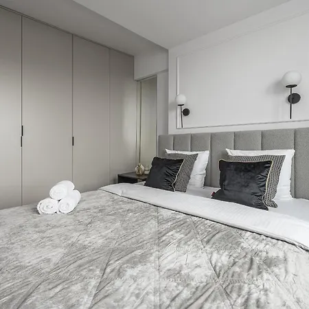 Apartamento Lumina I Premium 3br With Balcony I Ac Varsóvia