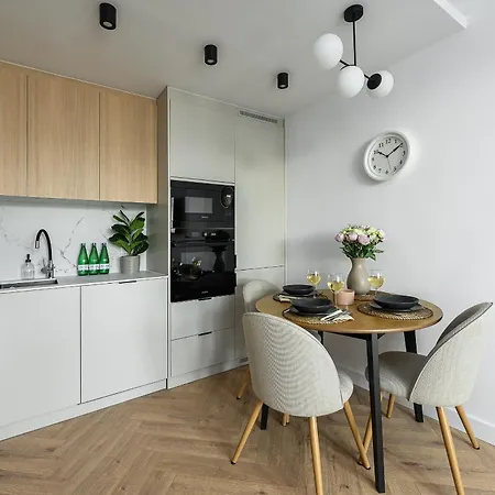 Lumina I Premium 3br With Balcony I Ac Apartamento *